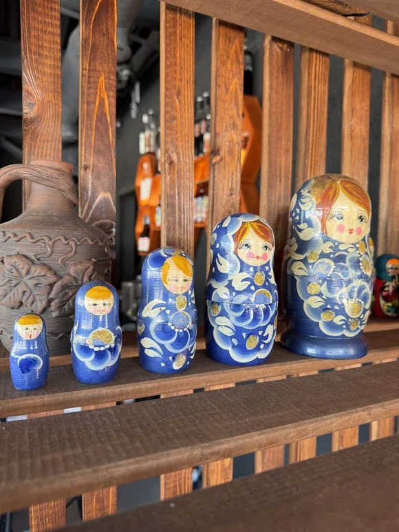 Матрешки и декор